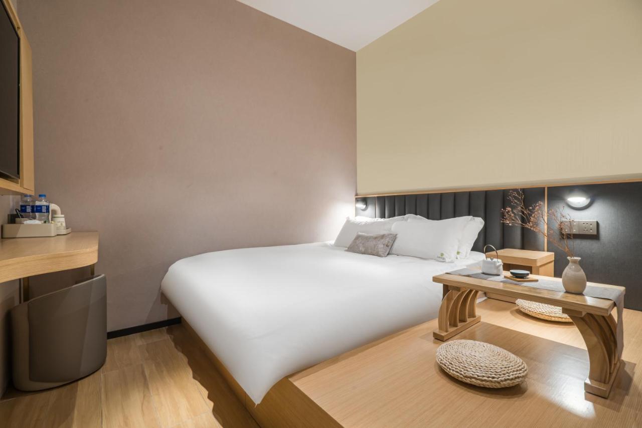 Meego Smart Select Hotel เซี่ยงไฮ้ ภายนอก รูปภาพ